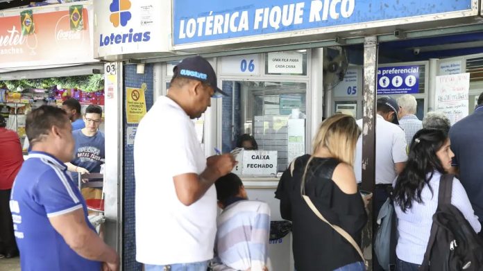 caixa-loteria-foto-antonio-cruz-agencia-brasil.jpg