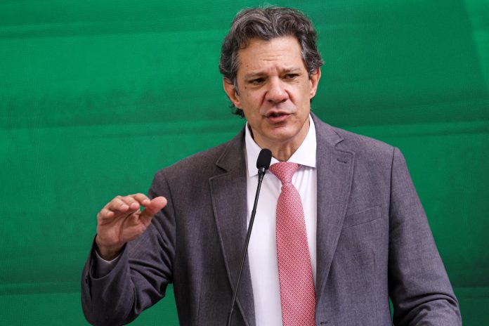haddad-correios.jpg
