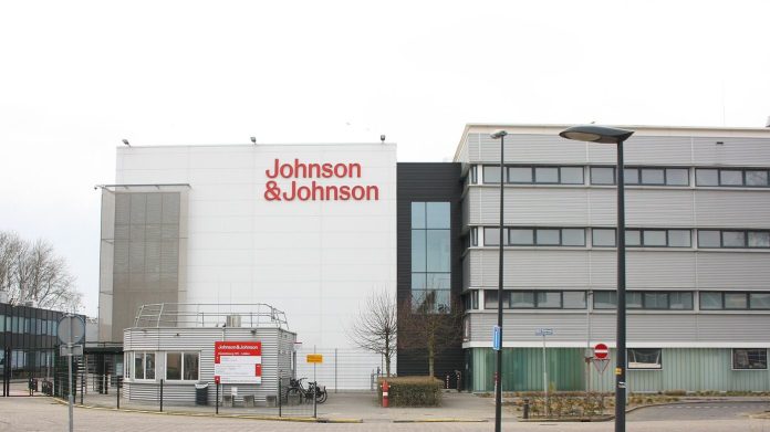 johnson-e-johnson.jpg